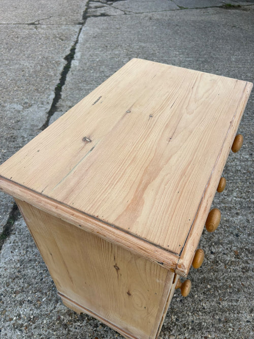 Antique Edwardian Pine Chest of Drawers